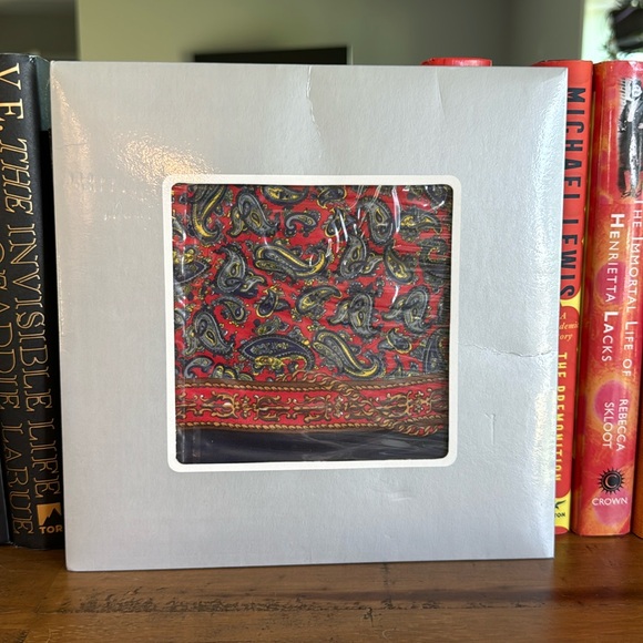 Vintage Korean Air Scarf - NEW - Picture 1 of 4